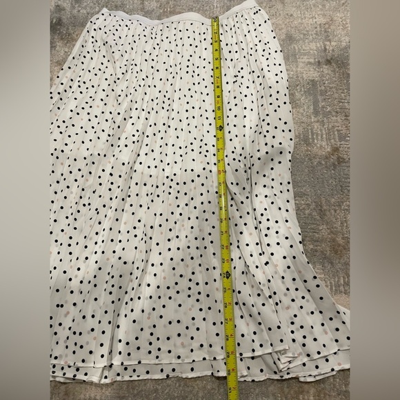 Halogen White Pleated Polka Dot Midi Skirt Size 1X Stretch EUC Twee Feminine - Picture 9 of 9